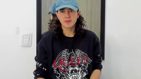 alex_connorr online show from January 30, 2:58 pm