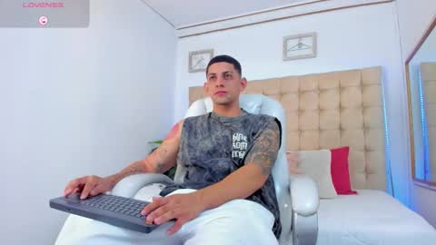 alex online show from September 29, 12:15 pm