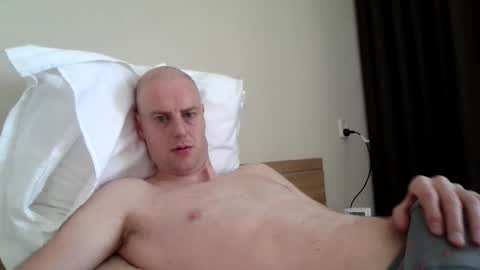 alex_dutch92 online show from May 9, 8:09 am