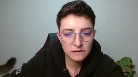 Snapshot of alex_parker07 chatting on October 1, 12:54 am Alex Parker online show from October 1, 12:54 am