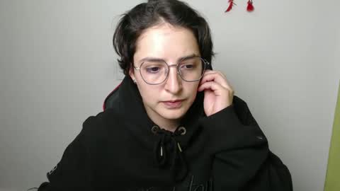 Snapshot of alex_parker07 chatting on February 5, 3:34 am Alex Parker online show from February 5, 3:34 am