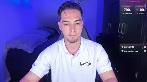     online show from October 3, 12:20 am