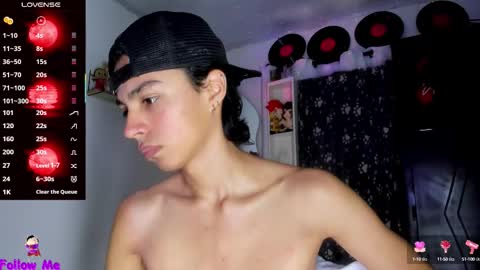 Alex online show from November 13, 2:20 pm