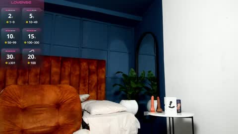 Alex Towers online show from December 17, 7:04 pm