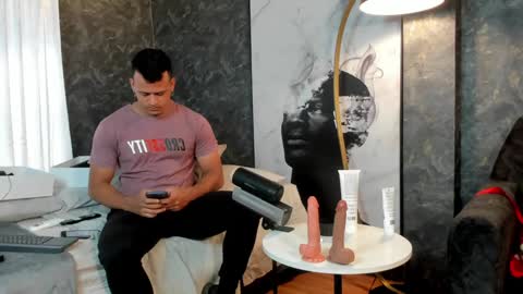 Alex Towers online show from January 21, 6:55 pm