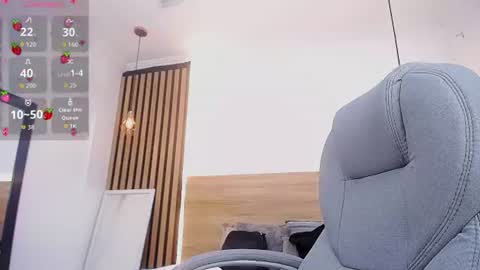 Alexa Forbes online show from July 18, 2:24 am