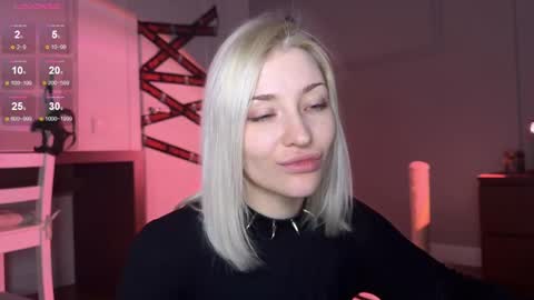 Snapshot of alexa_novak chatting on October 27, 2:33 am Alexa online show from October 27, 2:33 am