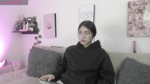 Alexa online show from February 15, 12:37 pm