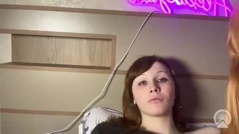AlexaGudz online show from July 27, 6:16 pm