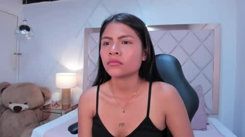 alexamoonn online show from April 29, 6:02 pm