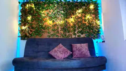 Alex Collin online show from December 21, 1:06 pm