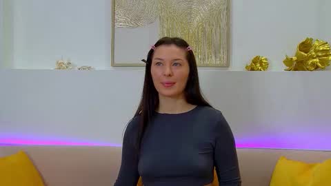 AlexandraBloom online show from February 10, 6:55 pm