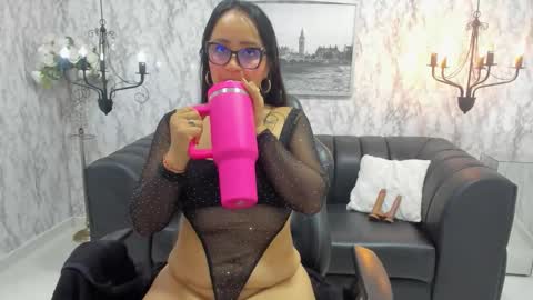 Alexandra Milff  online show from November 18, 4:04 am