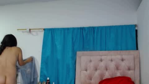 alexandrasaen online show from January 10, 11:43 pm