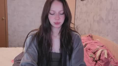 alexbellis online show from May 24, 1:35 am