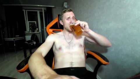 Alex online show from October 12, 9:38 pm