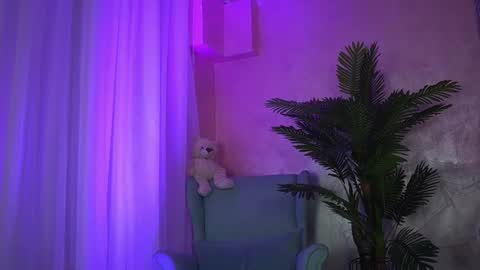 Alexia online show from June 29, 10:15 am