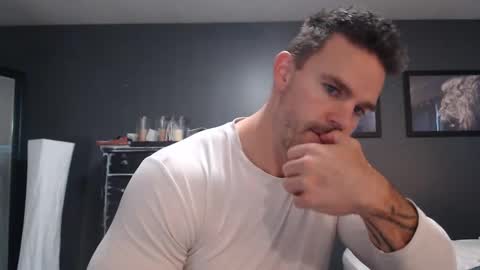 Alex online show from November 2, 1:33 pm