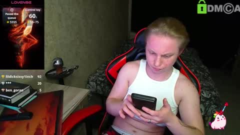 Alexis online show from October 3, 9:45 pm