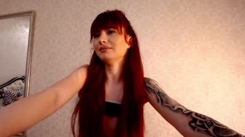 Alexis online show from December 17, 9:49 pm