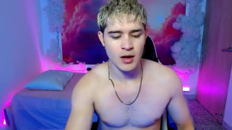 Alex online show from December 1, 7:12 pm
