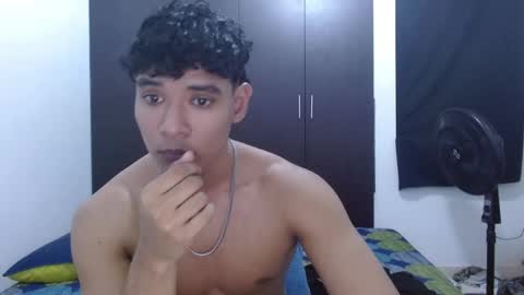 alfred_cantillo online show from February 5, 4:49 am