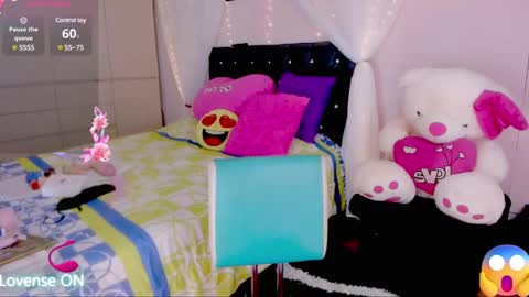 aliana_ross online show from February 24, 9:43 am