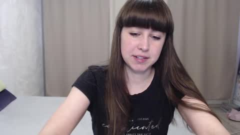 alice_59 online show from December 18, 11:49 am