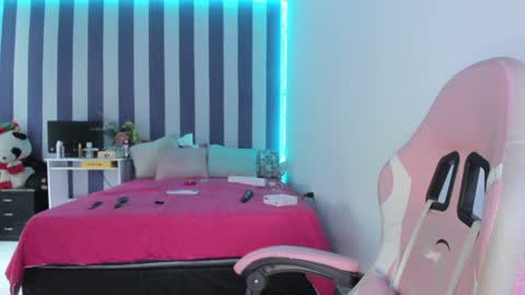 Maria  Join free Telegram and suscribe my OF online show from December 20, 5:18 pm