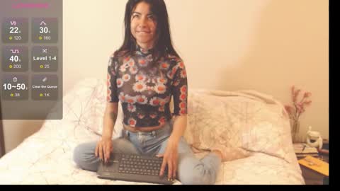 Alice online show from October 15, 6:31 pm