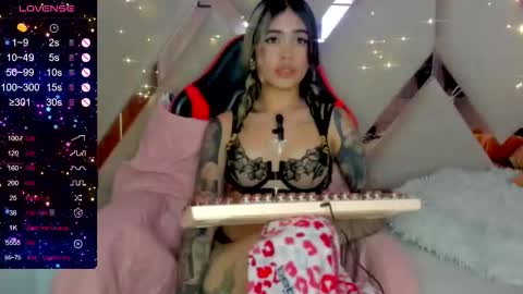 Call me Alice online show from September 23, 7:46 am