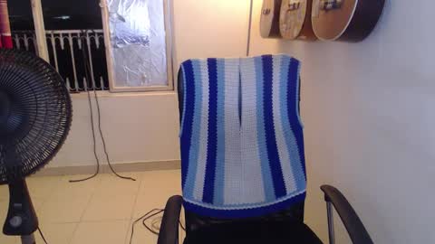 Alicia Aldara online show from December 15, 10:00 am