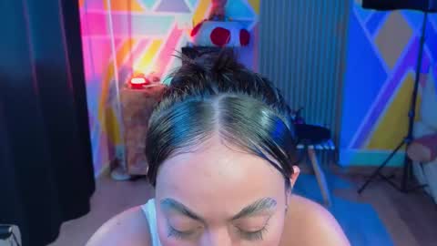 Alice online show from October 19, 7:51 pm