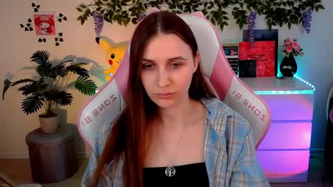 alicecharmy online show from April 12, 2:21 pm