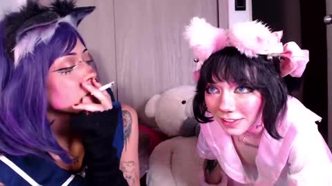 Snapshot of alicedang3r chatting on February 28, 8:20 am Alice  online show from February 28, 8:20 am