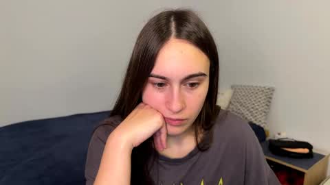 alicekollt online show from May 21, 8:04 pm
