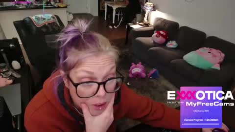 Alice Liddell online show from April 29, 8:35 pm