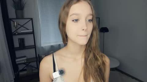 Serena online show from November 22, 7:40 am