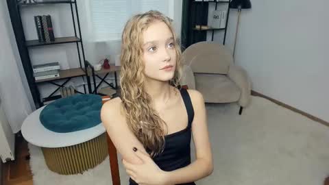 Serena online show from January 19, 8:13 am