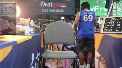 Alice Rivers ---- Enter my public Discord-  online show from October 25, 10:21 pm