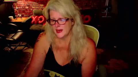 Alices Curiosity online show from February 19, 6:01 am