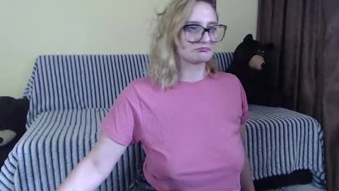 Alice online show from March 11, 12:06 pm