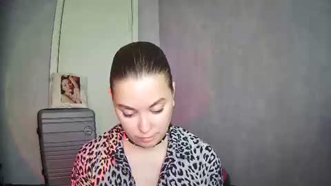 AlicexFresh online show from May 8, 9:04 am