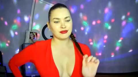 AlicexFresh online show from September 28, 9:40 am