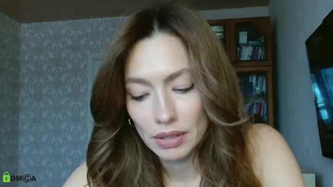 Alicia online show from November 21, 10:02 am