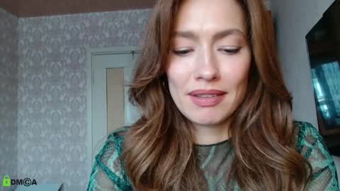 Alicia online show from November 27, 8:55 am