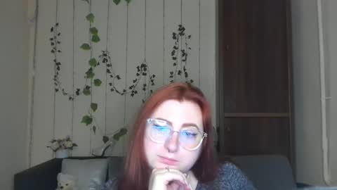 Alicia online show from May 11, 5:36 am