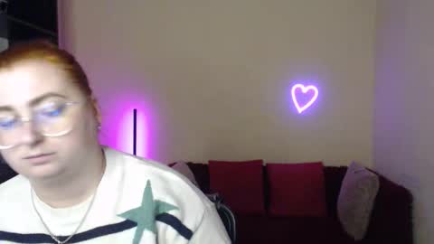 Alicia online show from November 29, 12:46 pm