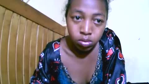 alicianah online show from October 3, 6:43 am