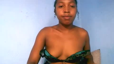 alicianah online show from January 7, 6:57 pm